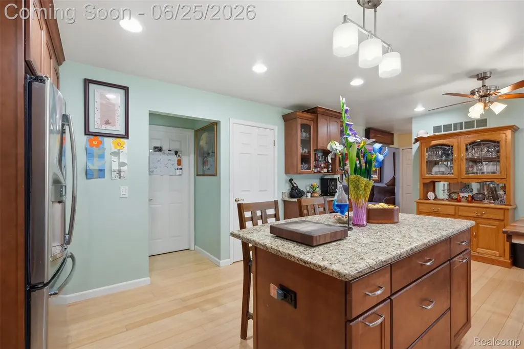 45658 Hanford Road Canton Charter Township MI 48187