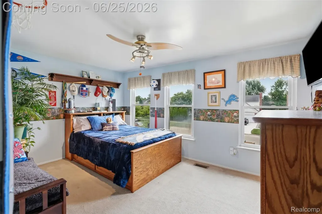 45658 Hanford Road Canton Charter Township MI 48187