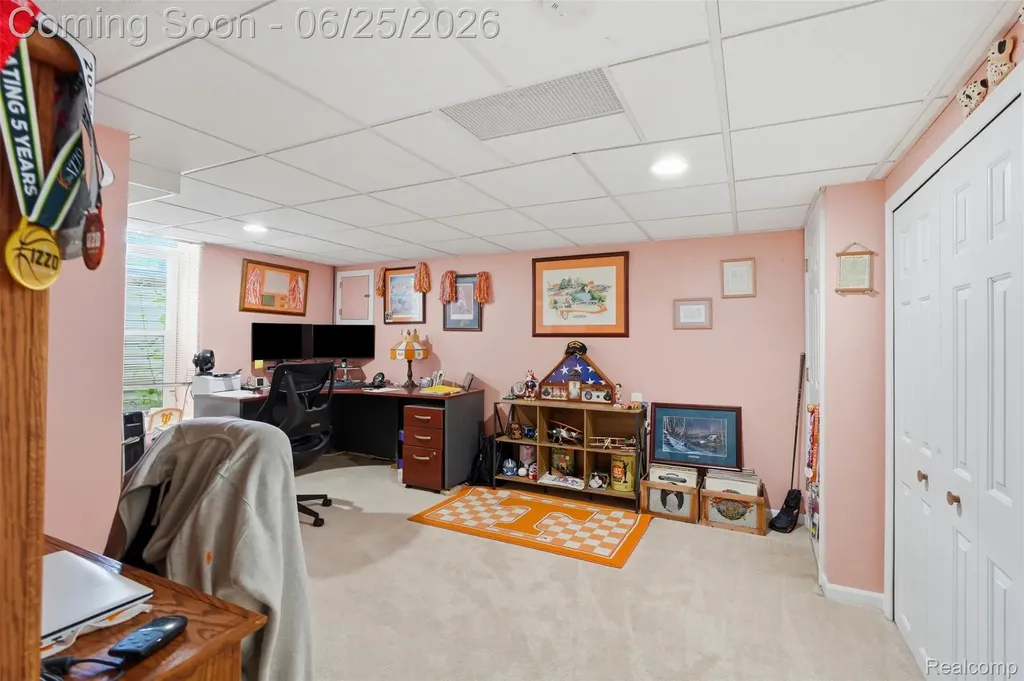 45658 Hanford Road Canton Charter Township MI 48187