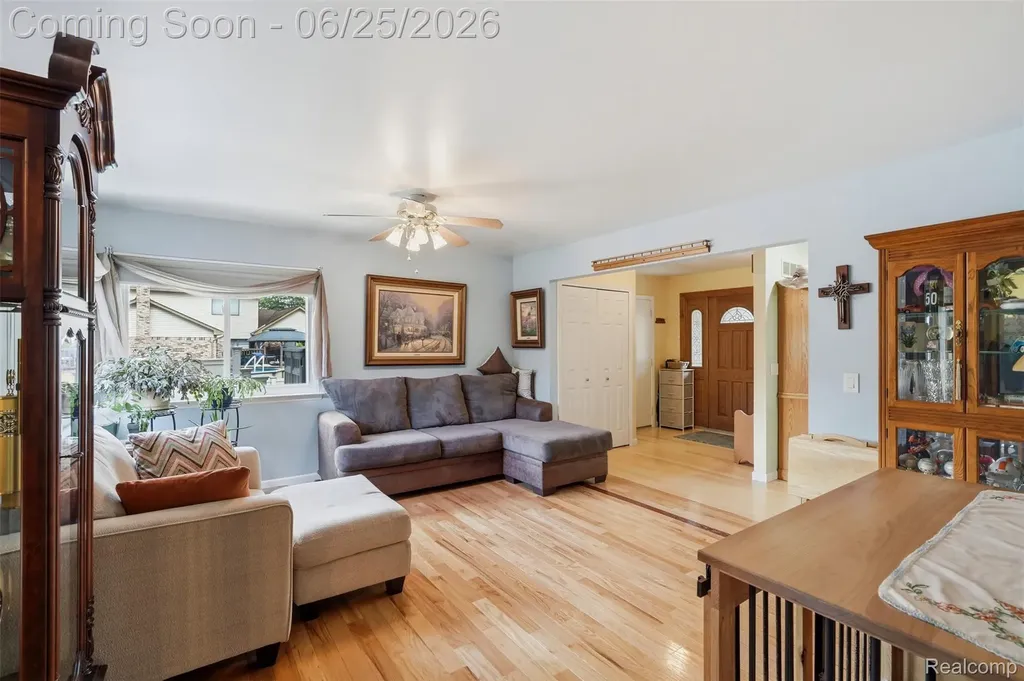 45658 Hanford Road Canton Charter Township MI 48187