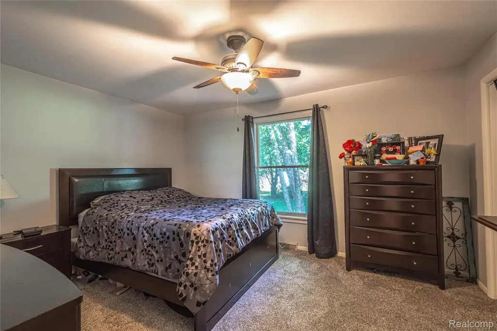 3241 Simpson Road Fort Gratiot Charter Township MI 48059