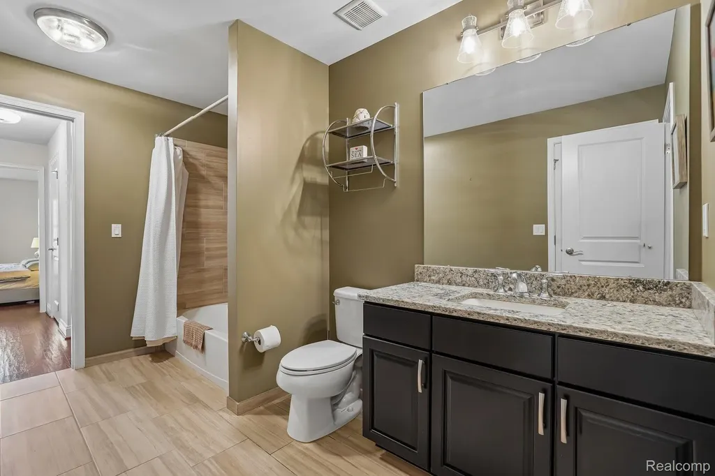 42832 Cardinal Way Novi City MI 48375