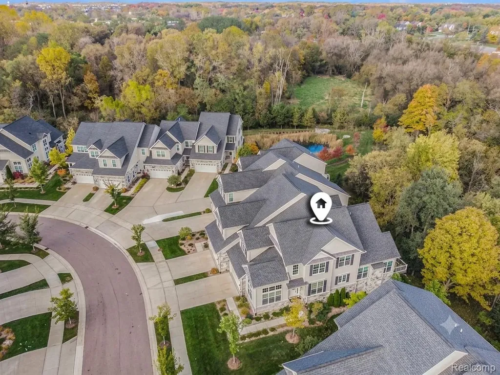 42832 Cardinal Way Novi City MI 48375
