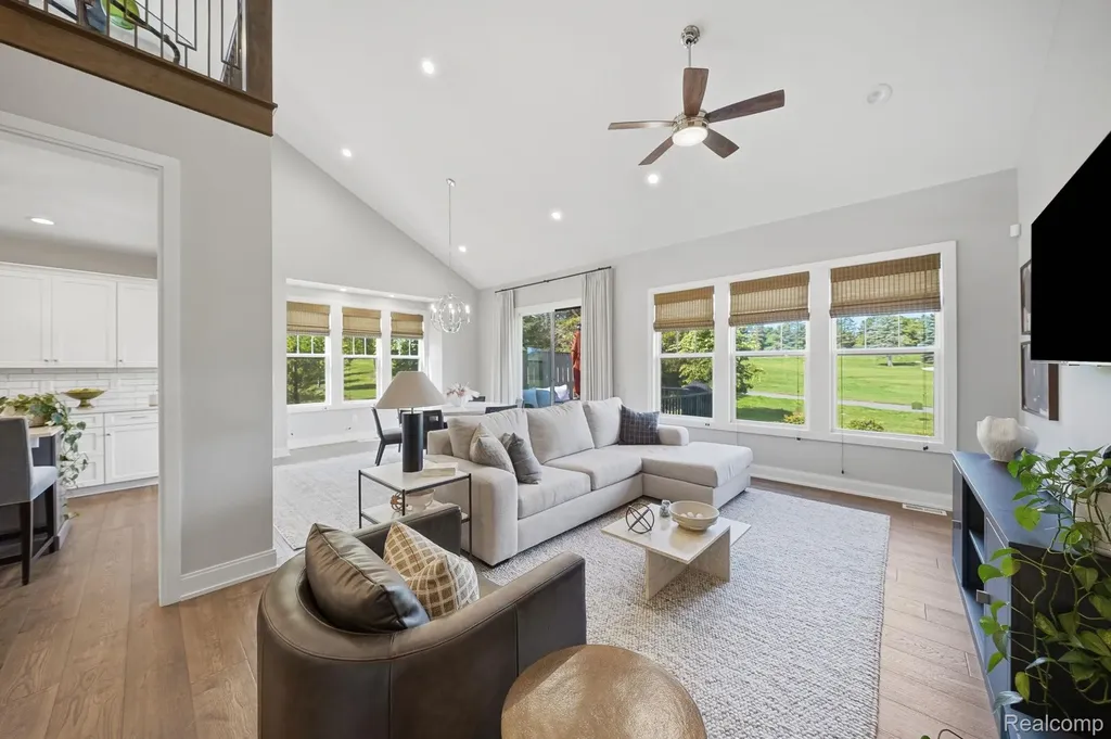 3898 Albatross Court Rochester Hills City MI 48309