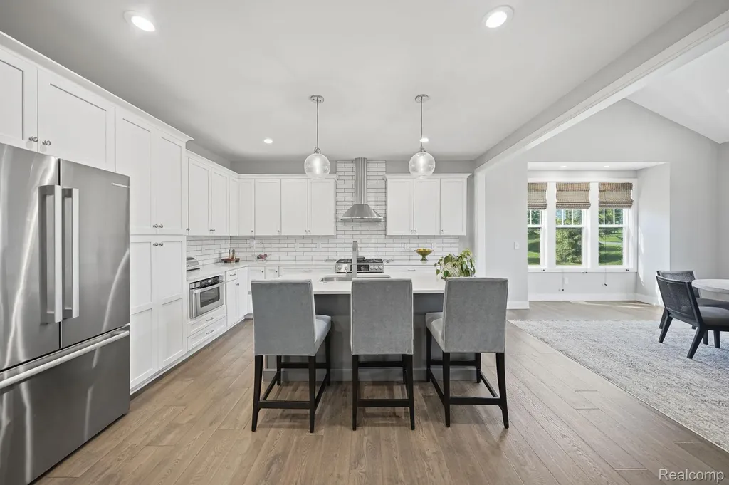 3898 Albatross Court Rochester Hills City MI 48309