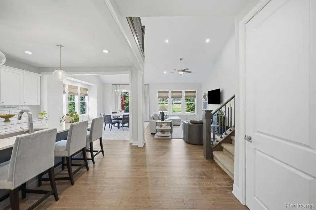 3898 Albatross Court Rochester Hills City MI 48309