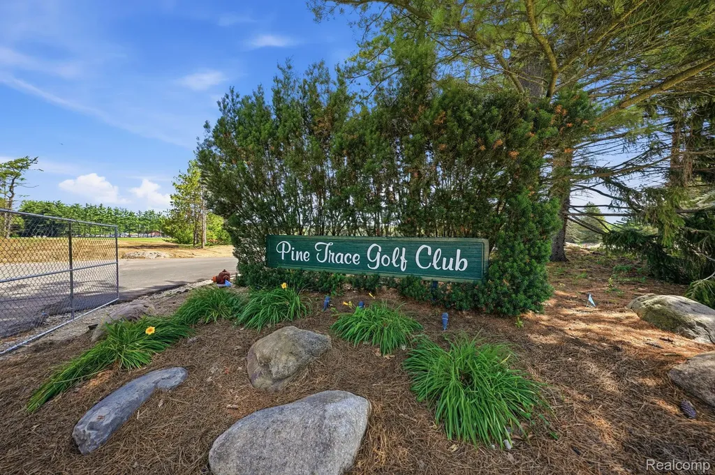 3898 Albatross Court Rochester Hills City MI 48309
