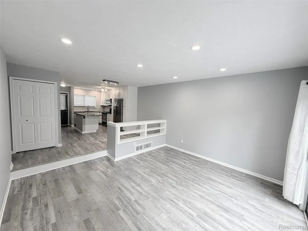 2118 Blue Lac Drive Meridian Charter Township MI 48840