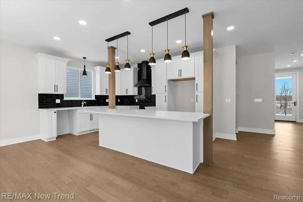 203 Mountain View Lane Milford Village MI 48381