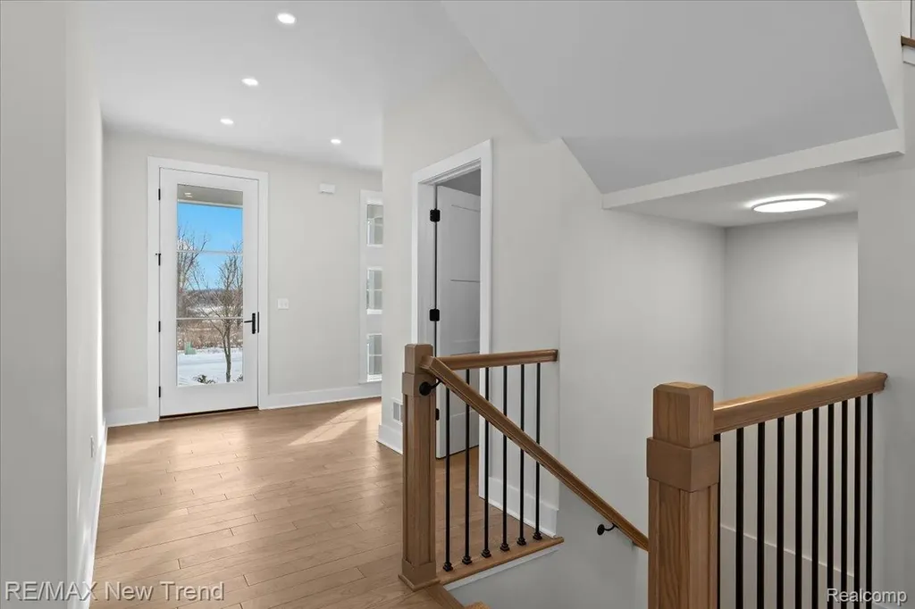 203 Mountain View Lane Milford Village MI 48381