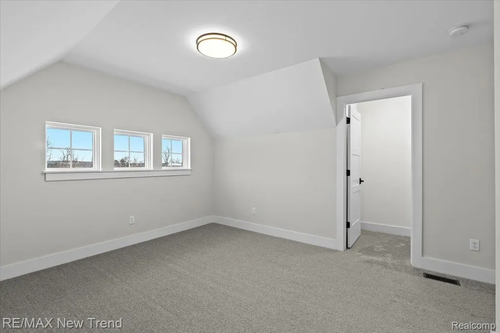 203 Mountain View Lane Milford Village MI 48381