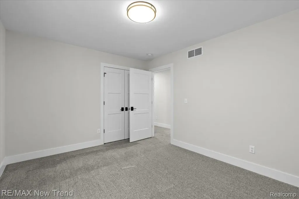 203 Mountain View Lane Milford Village MI 48381