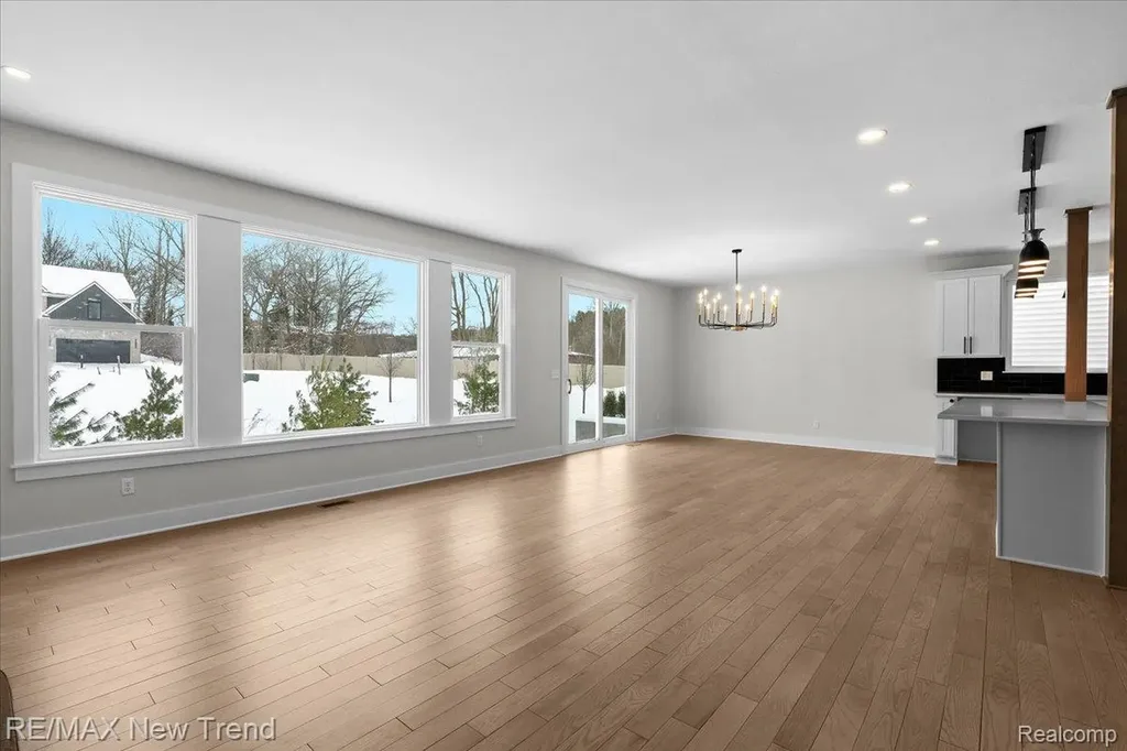 203 Mountain View Lane Milford Village MI 48381