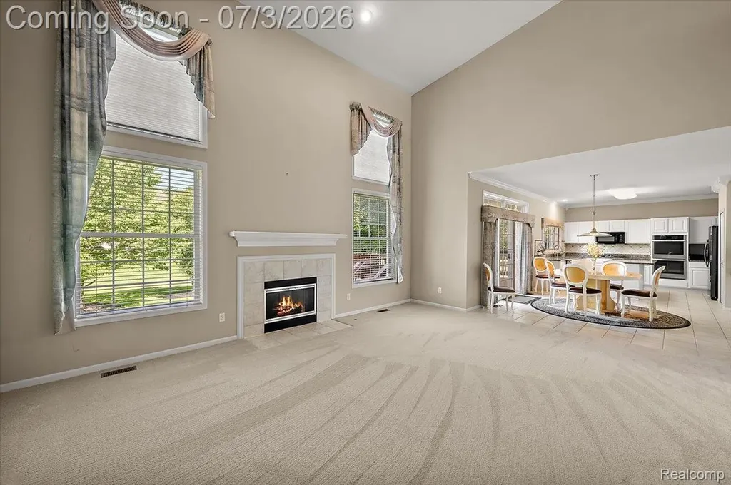 376 Bracken Court Troy City MI 48098