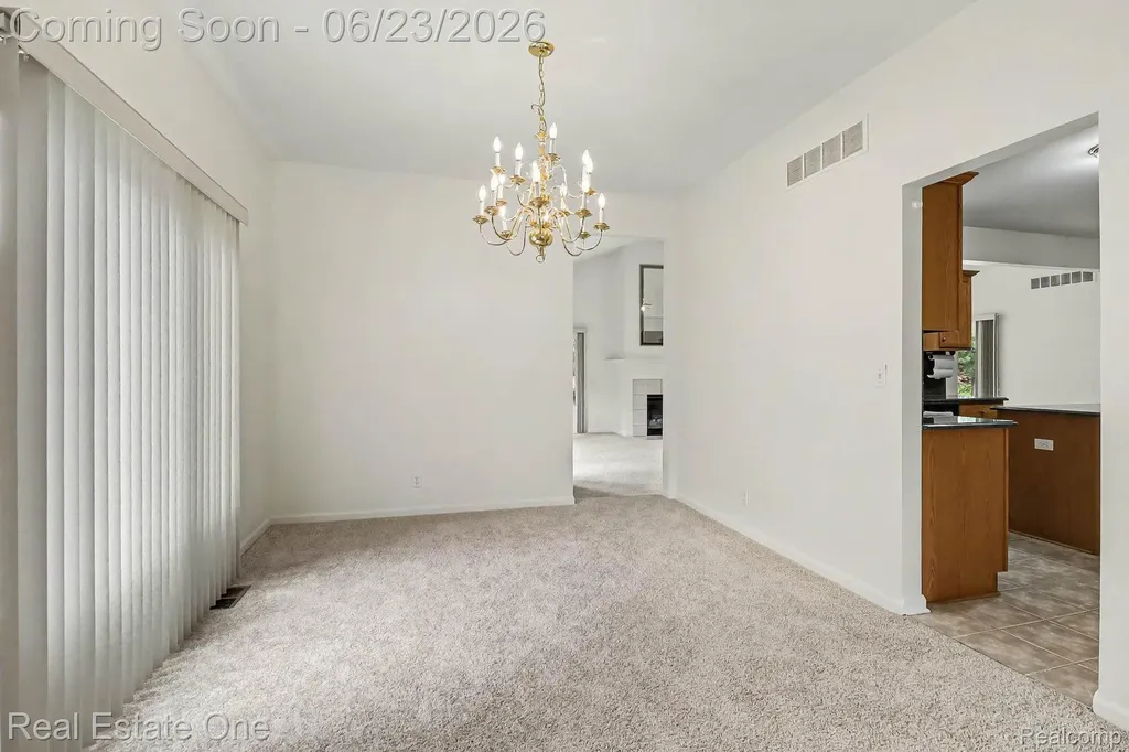 2106 Cattail Circle Rochester Hills City MI 48309