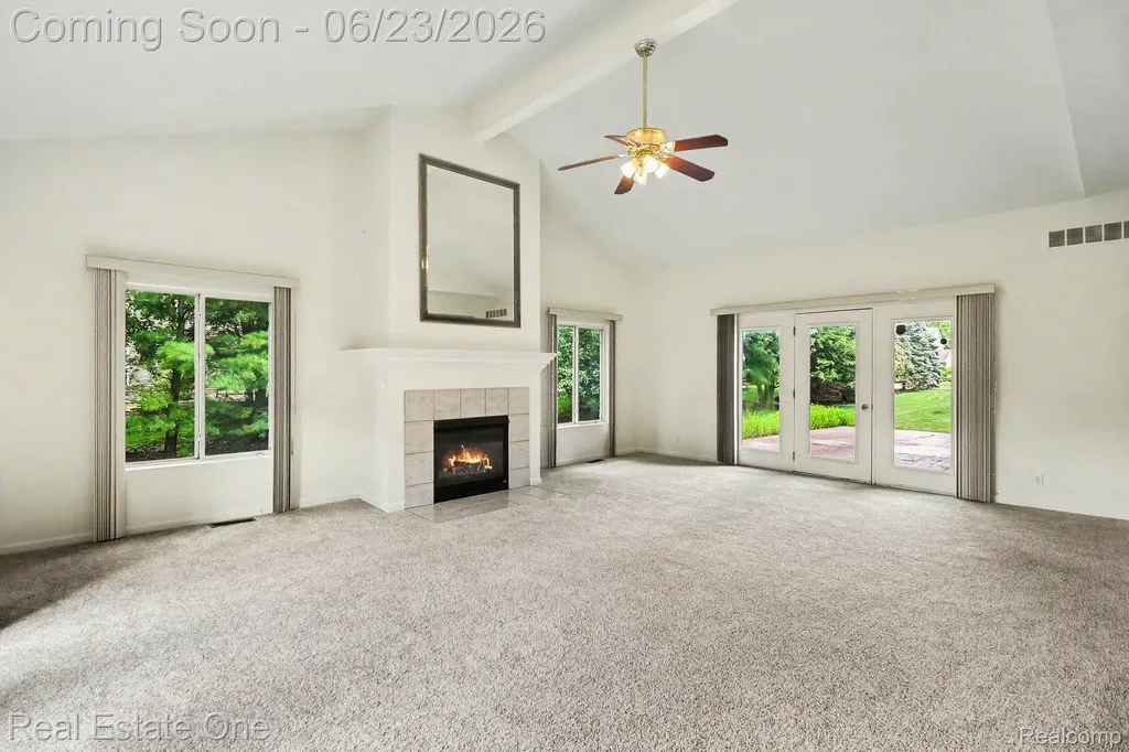 2106 Cattail Circle Rochester Hills City MI 48309
