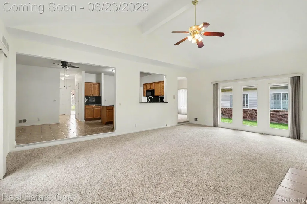 2106 Cattail Circle Rochester Hills City MI 48309