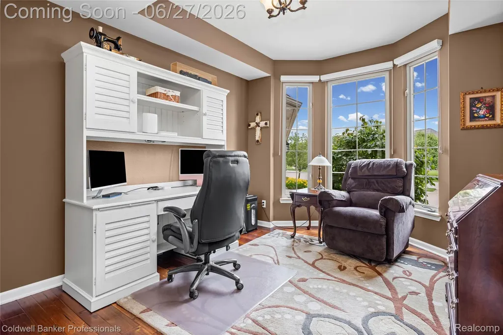16238 Via Mera Macomb Township MI 48042