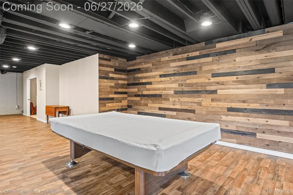 16238 Via Mera Macomb Township MI 48042
