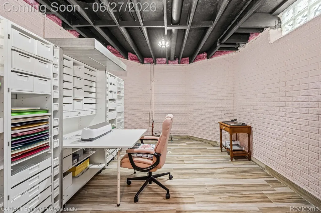 16238 Via Mera Macomb Township MI 48042