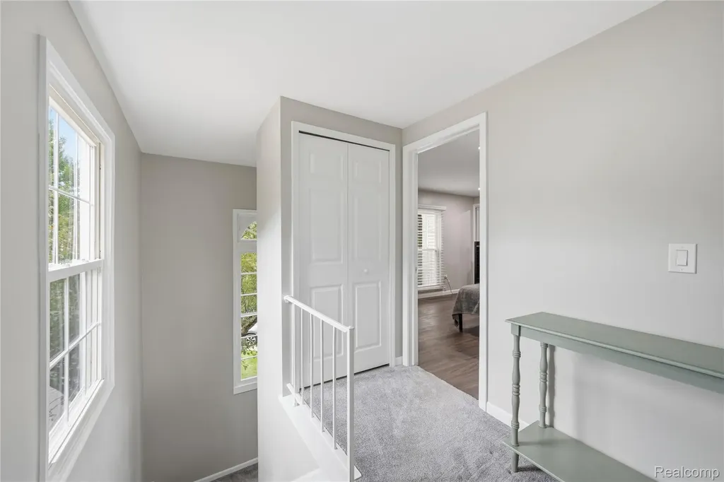 1319 Wagon Wheel Lane Rochester Hills City MI 48306
