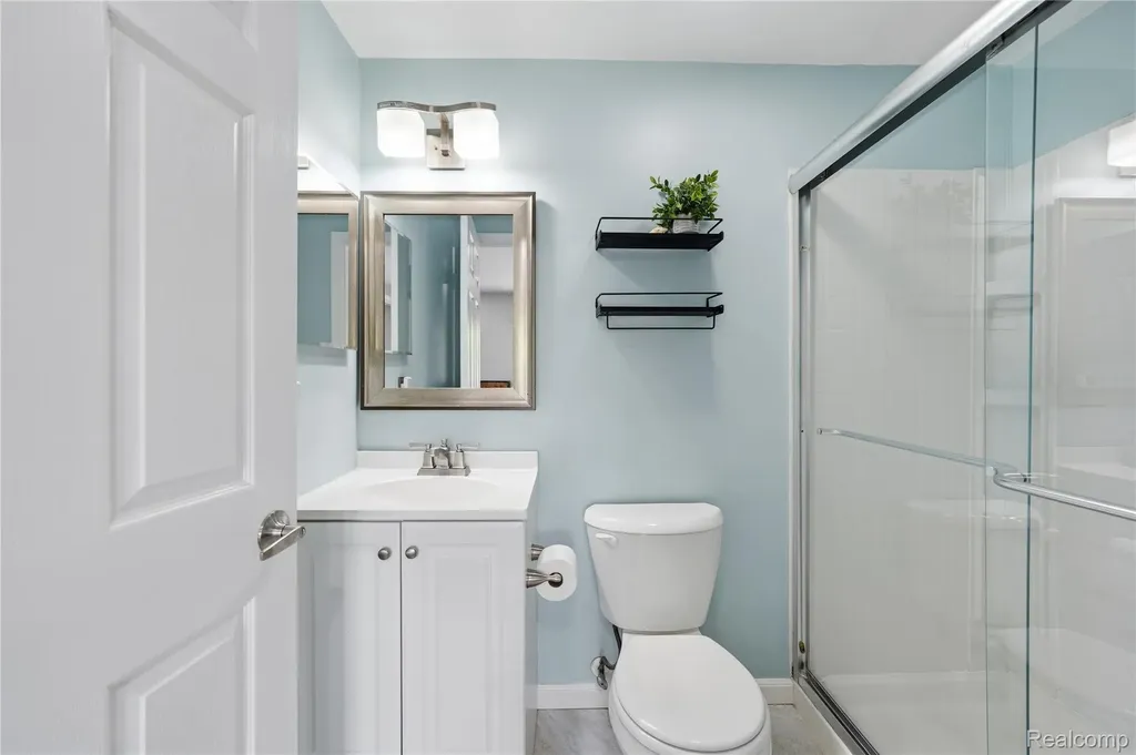 1319 Wagon Wheel Lane Rochester Hills City MI 48306