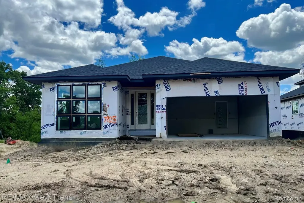 7825 Trailside Court West Bloomfield Charter Township MI 48323