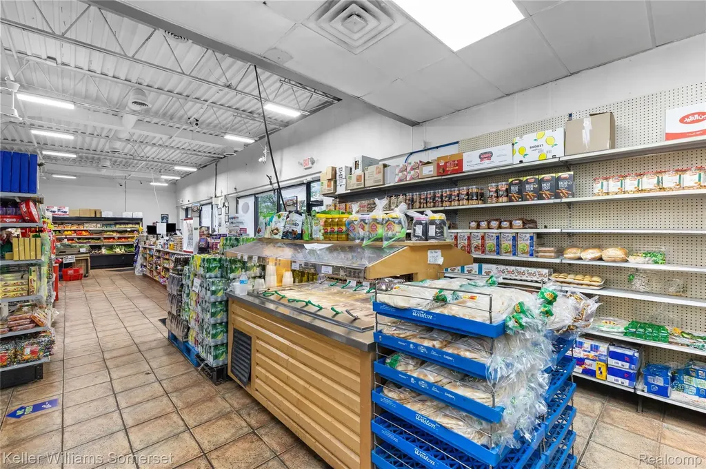 36886 Ryan Road Macomb Township MI 48310