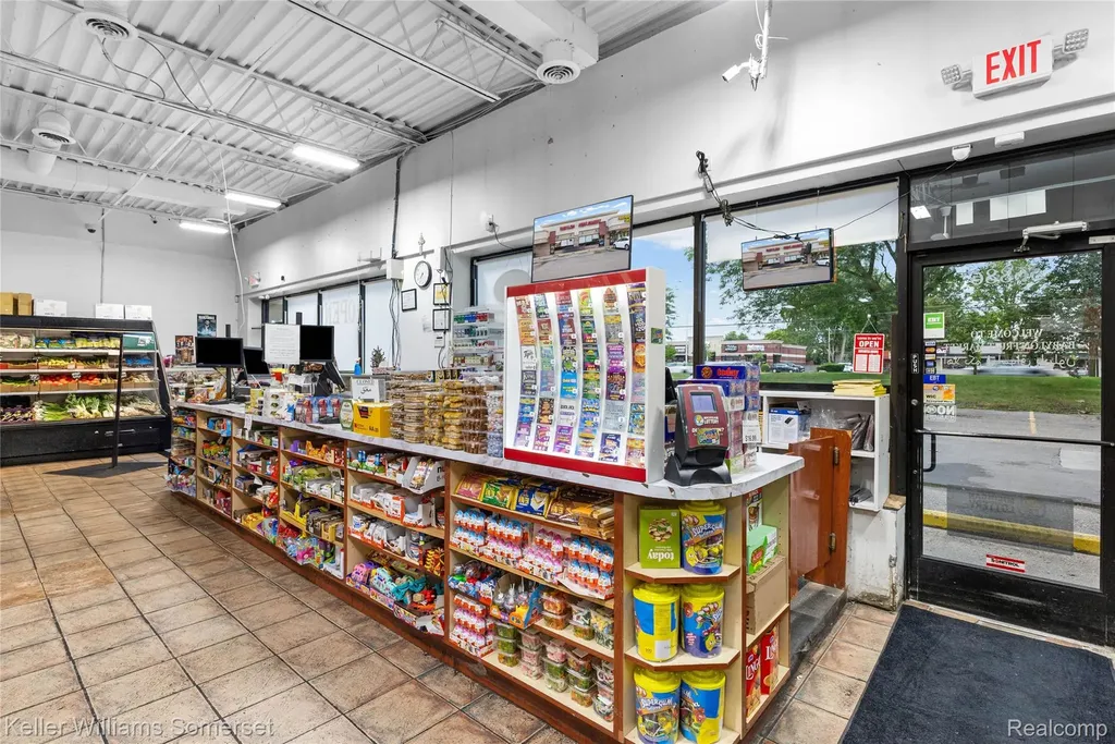 36886 Ryan Road Macomb Township MI 48310