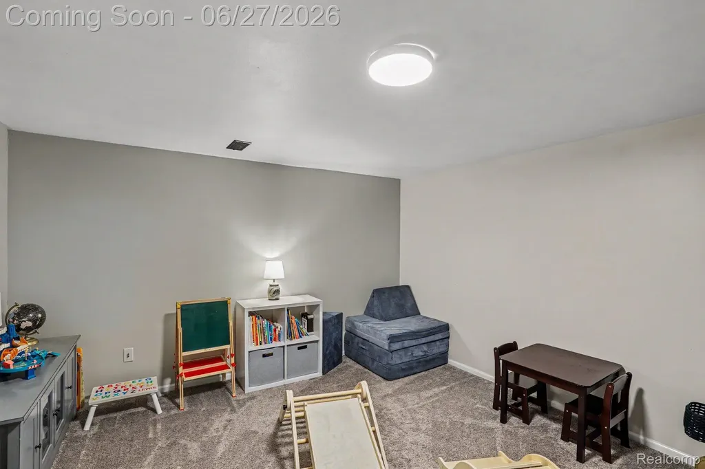 5134 Old Cove Road Independence Charter Township MI 48346