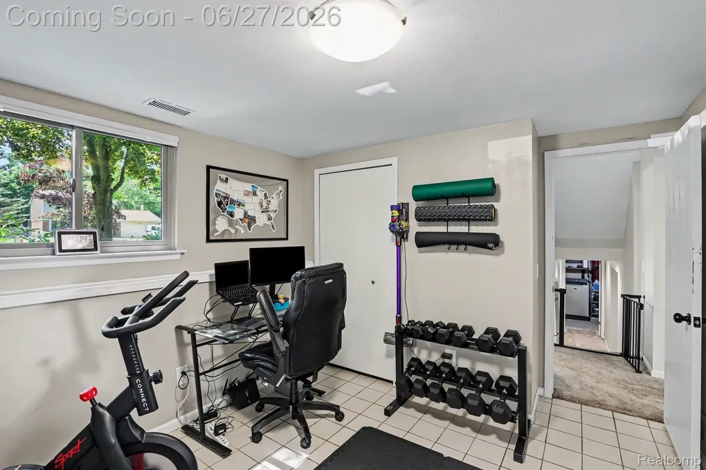 5134 Old Cove Road Independence Charter Township MI 48346
