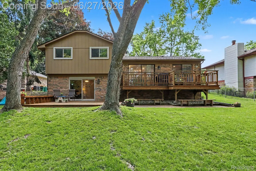 5134 Old Cove Road Independence Charter Township MI 48346