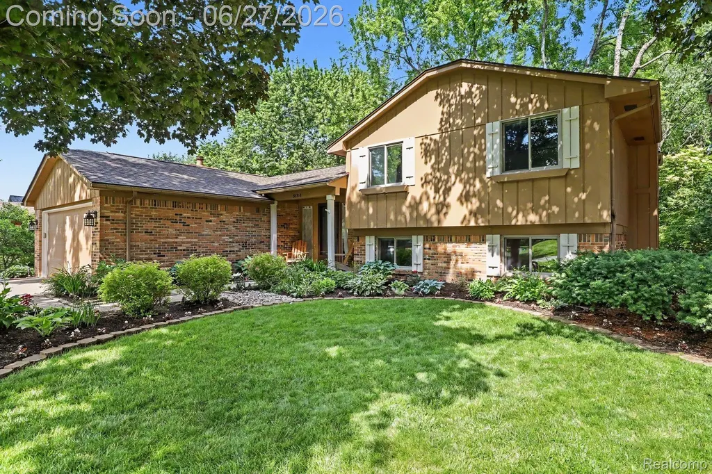 5134 Old Cove Road Independence Charter Township MI 48346