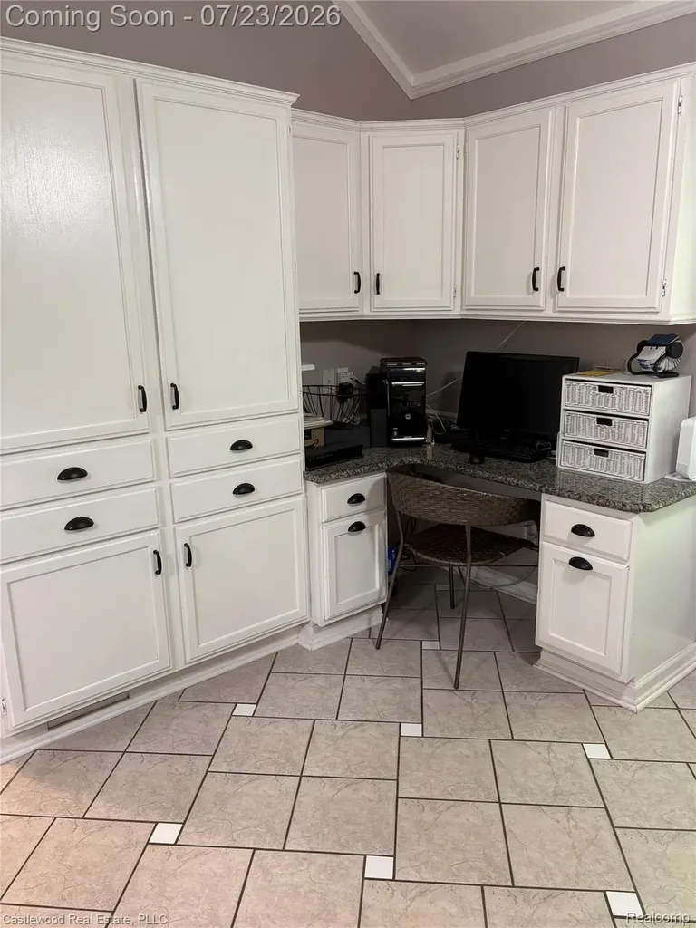 4100 Stockemer White Lake Charter Township MI 48383