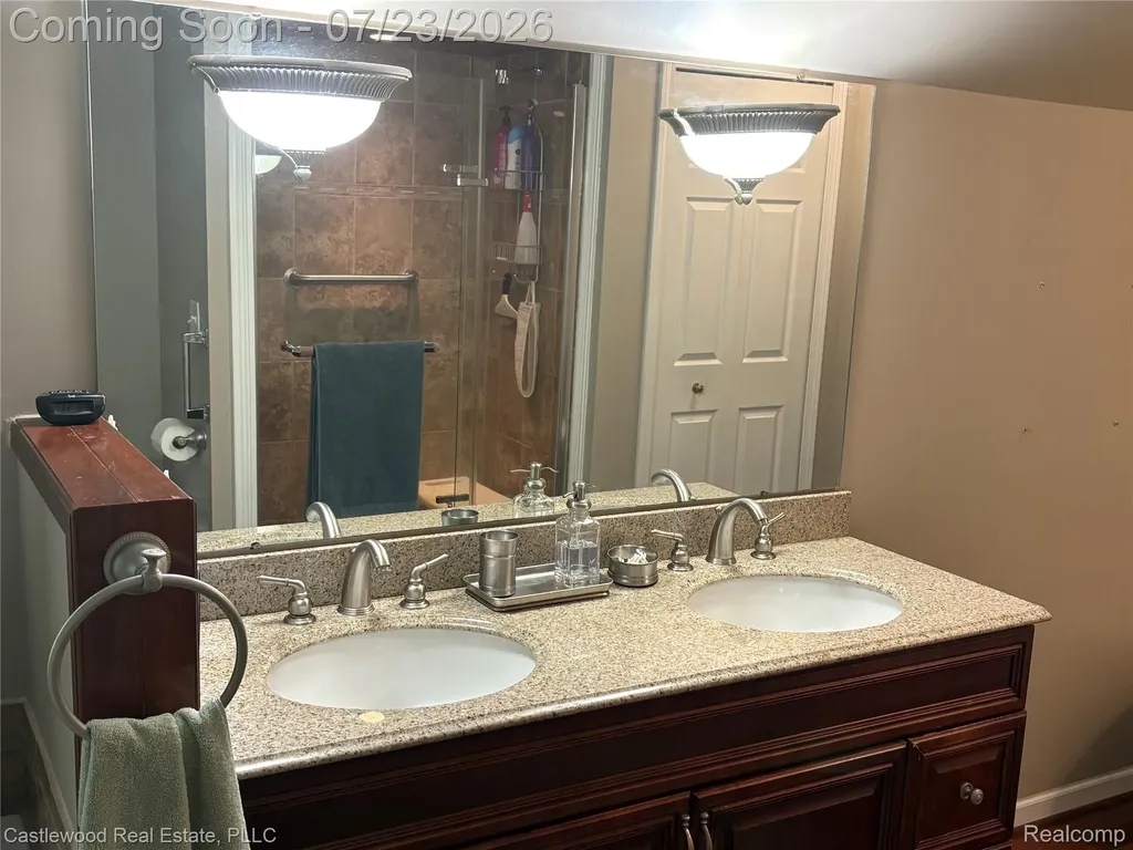 4100 Stockemer White Lake Charter Township MI 48383