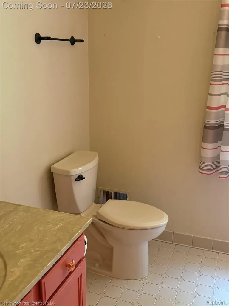 4100 Stockemer White Lake Charter Township MI 48383