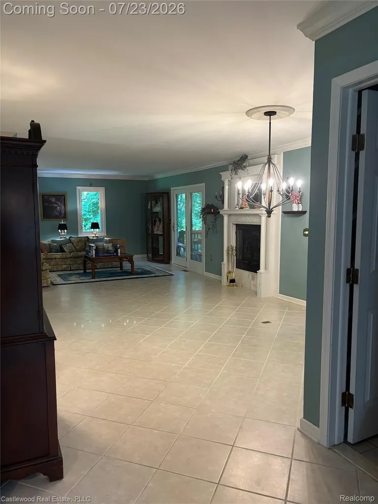 4100 Stockemer White Lake Charter Township MI 48383