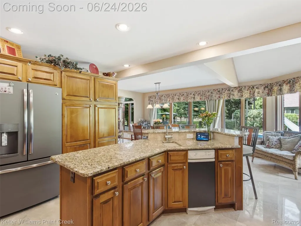 14863 Towering Oaks Drive Shelby Charter Township MI 48315