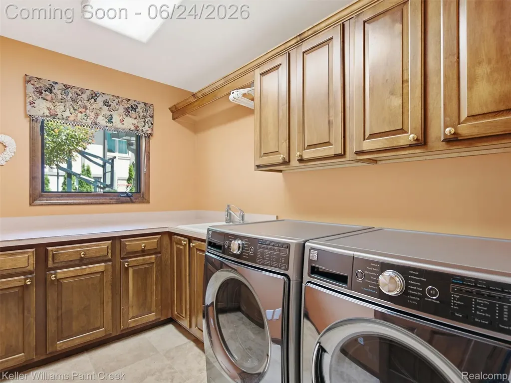 14863 Towering Oaks Drive Shelby Charter Township MI 48315