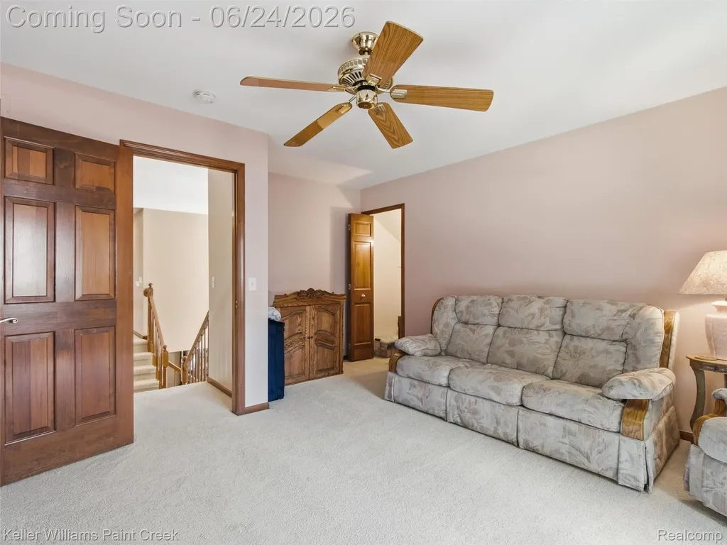 14863 Towering Oaks Drive Shelby Charter Township MI 48315