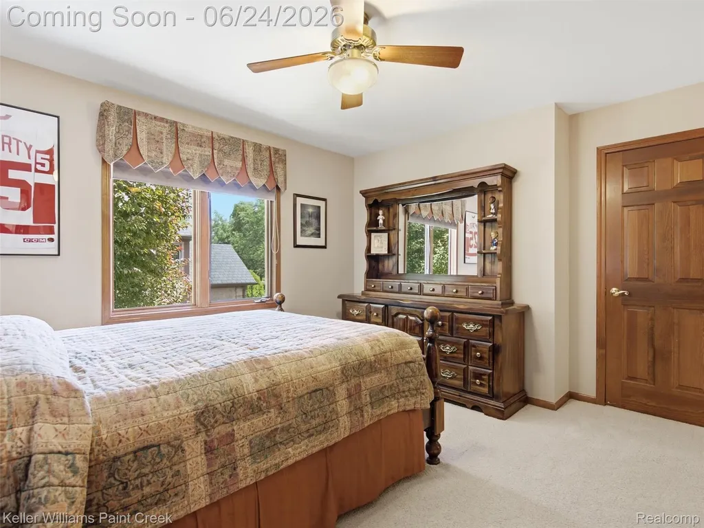 14863 Towering Oaks Drive Shelby Charter Township MI 48315