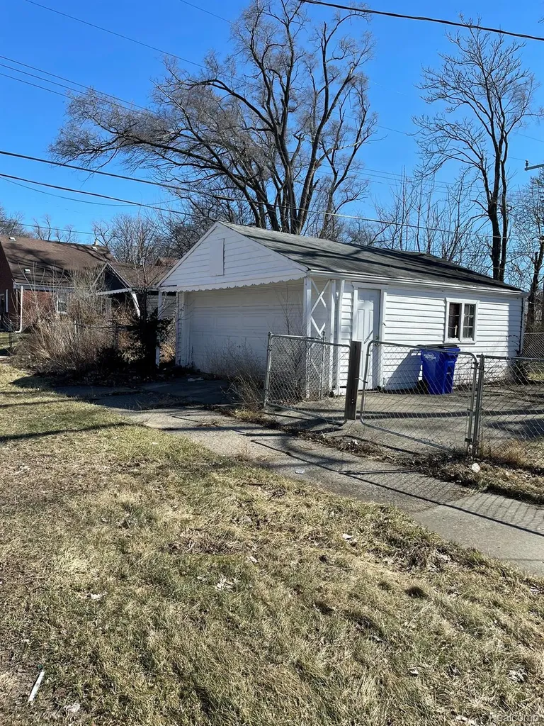 20314 Gilchrist Street Detroit City MI 48235