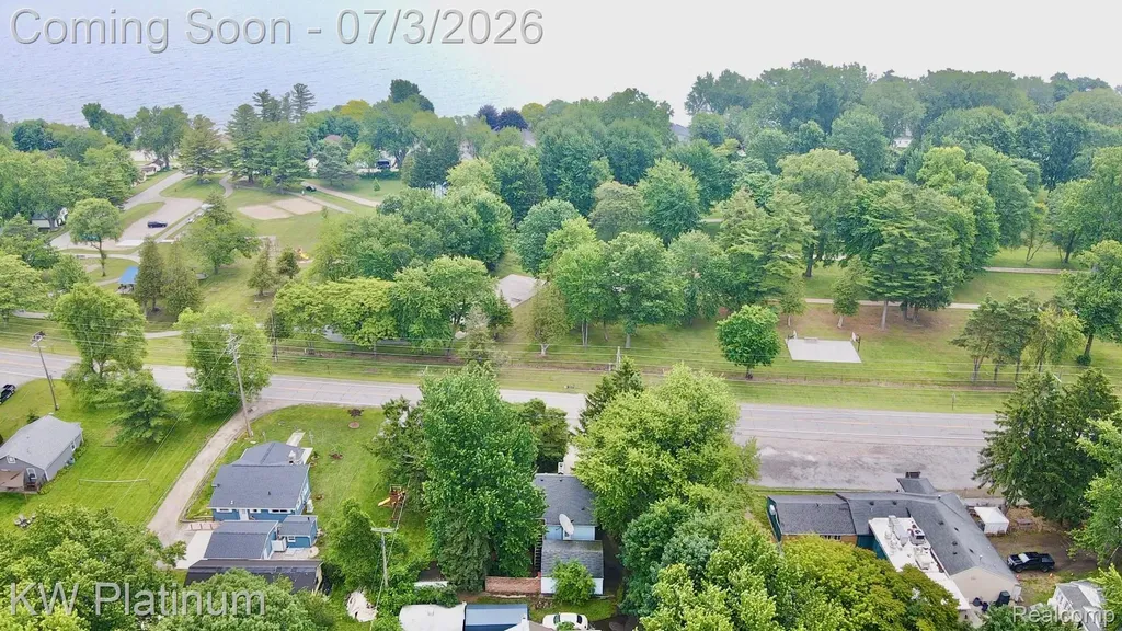 7955 Lakeshore Road Burtchville Township MI 48059