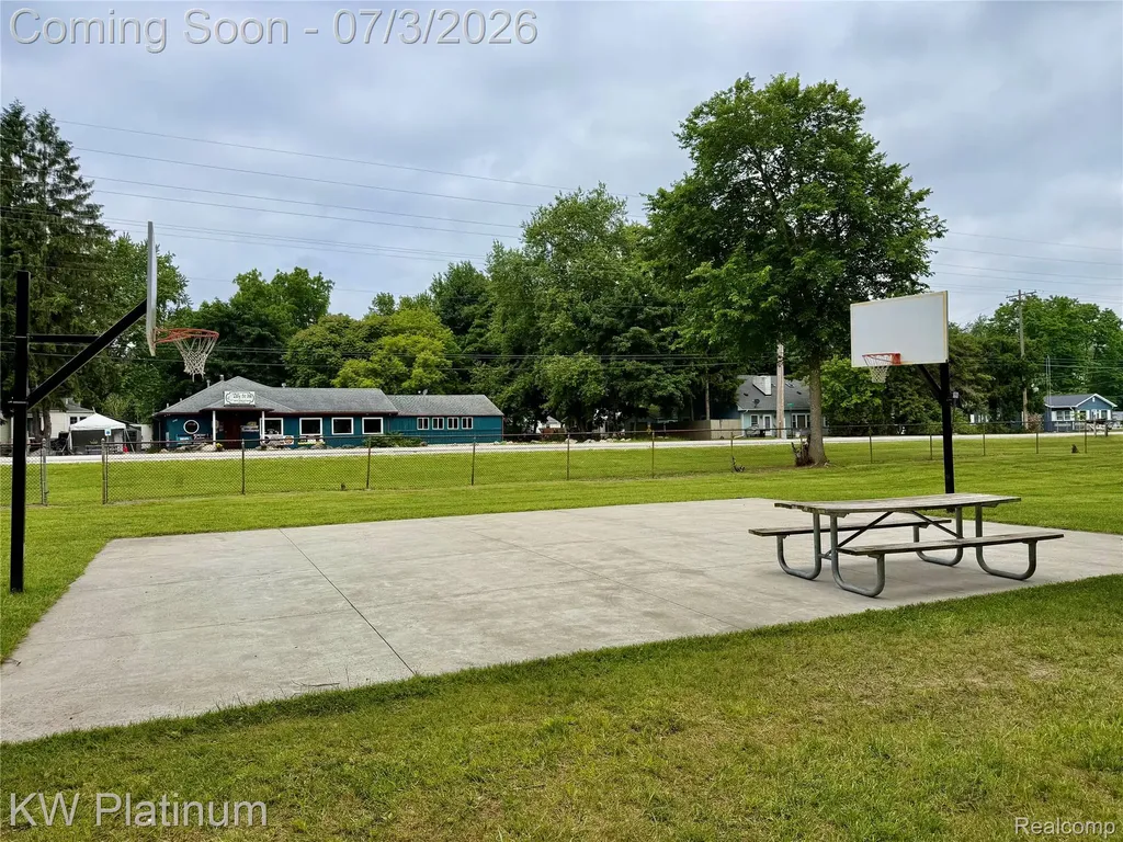 7955 Lakeshore Road Burtchville Township MI 48059