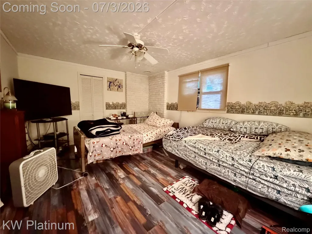 7955 Lakeshore Road Burtchville Township MI 48059