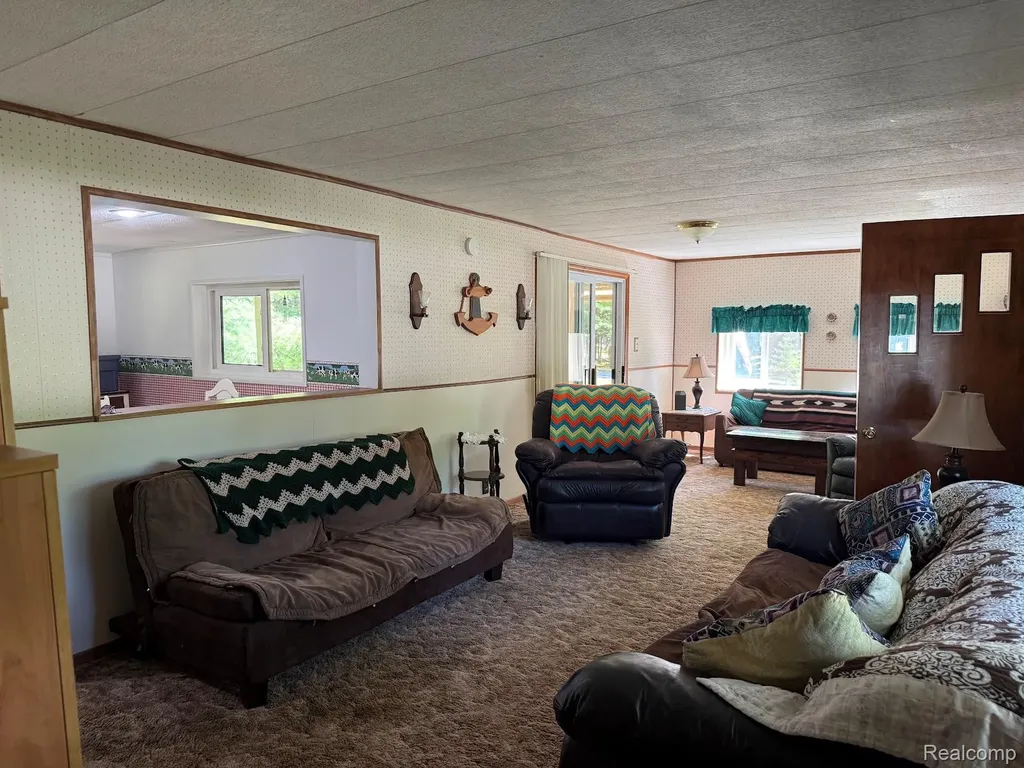 5680 Oakridge Drive Caseville Township MI 48725