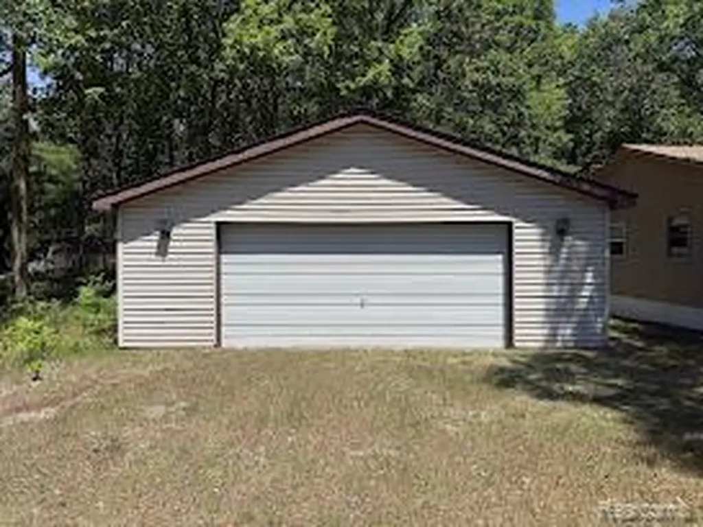 5680 Oakridge Drive Caseville Township MI 48725