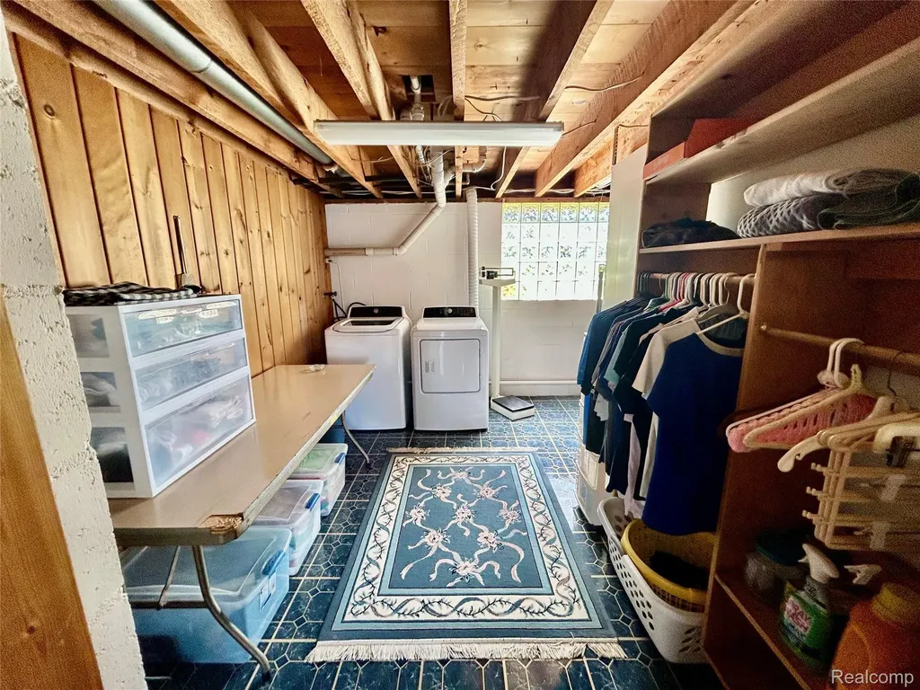 1931 Easy Street Grant Township MI 48748