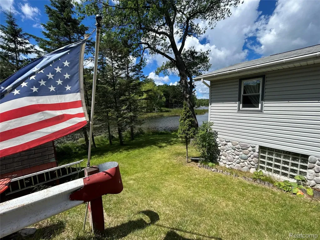 1931 Easy Street Grant Township MI 48748