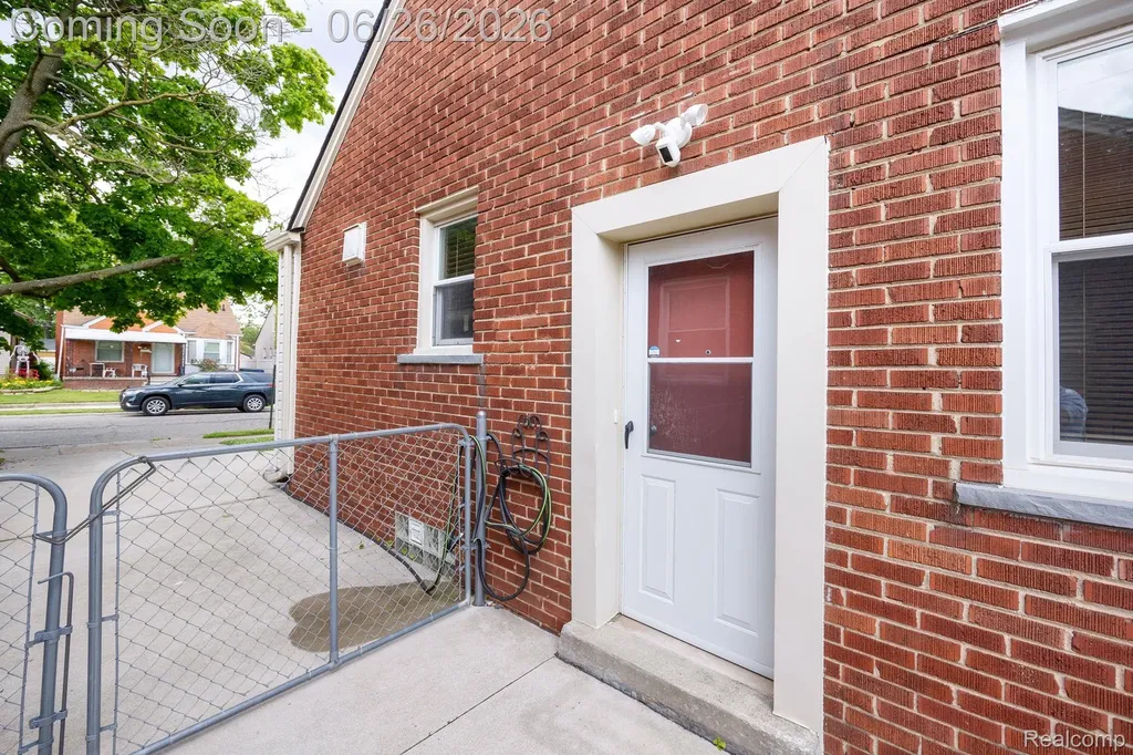 1485 Cleveland Avenue Lincoln Park City MI 48146